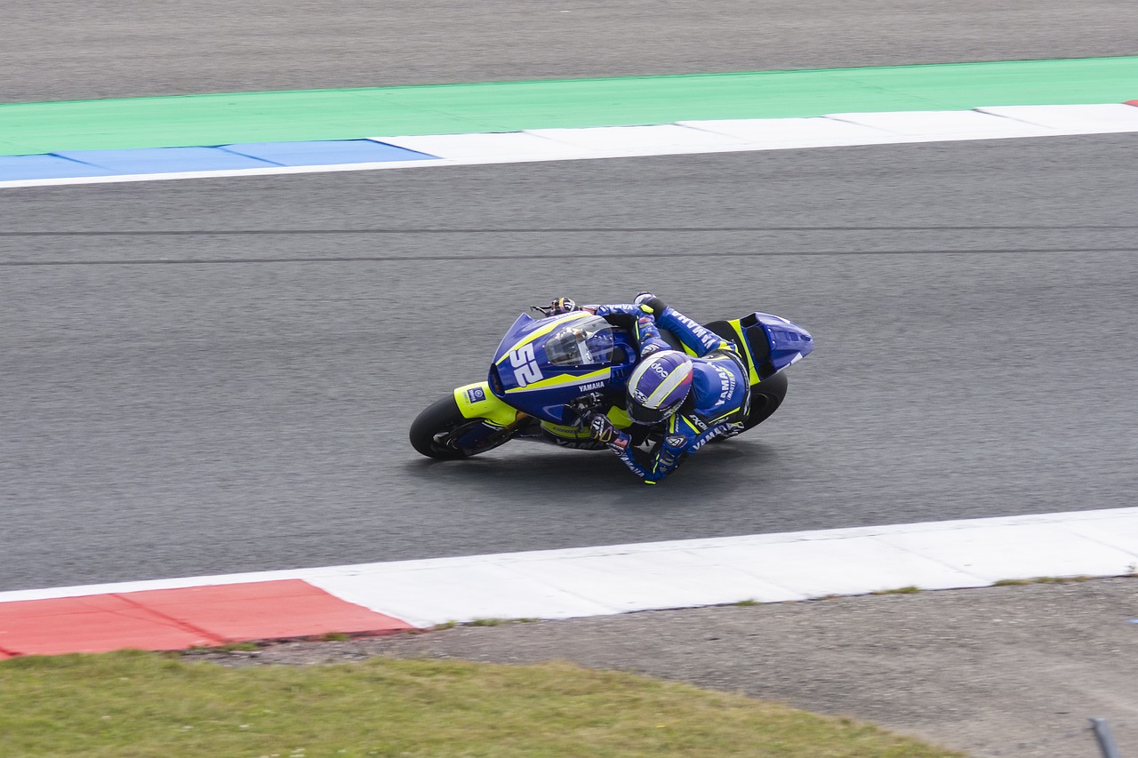 仅是两队之 仅是两队之